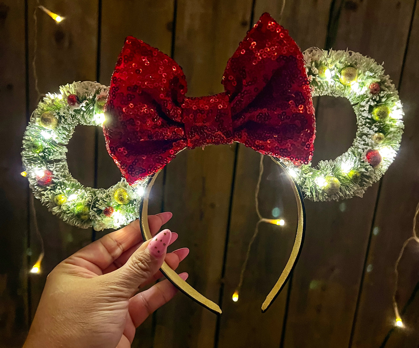 Light Up Wreath Ears 2.0