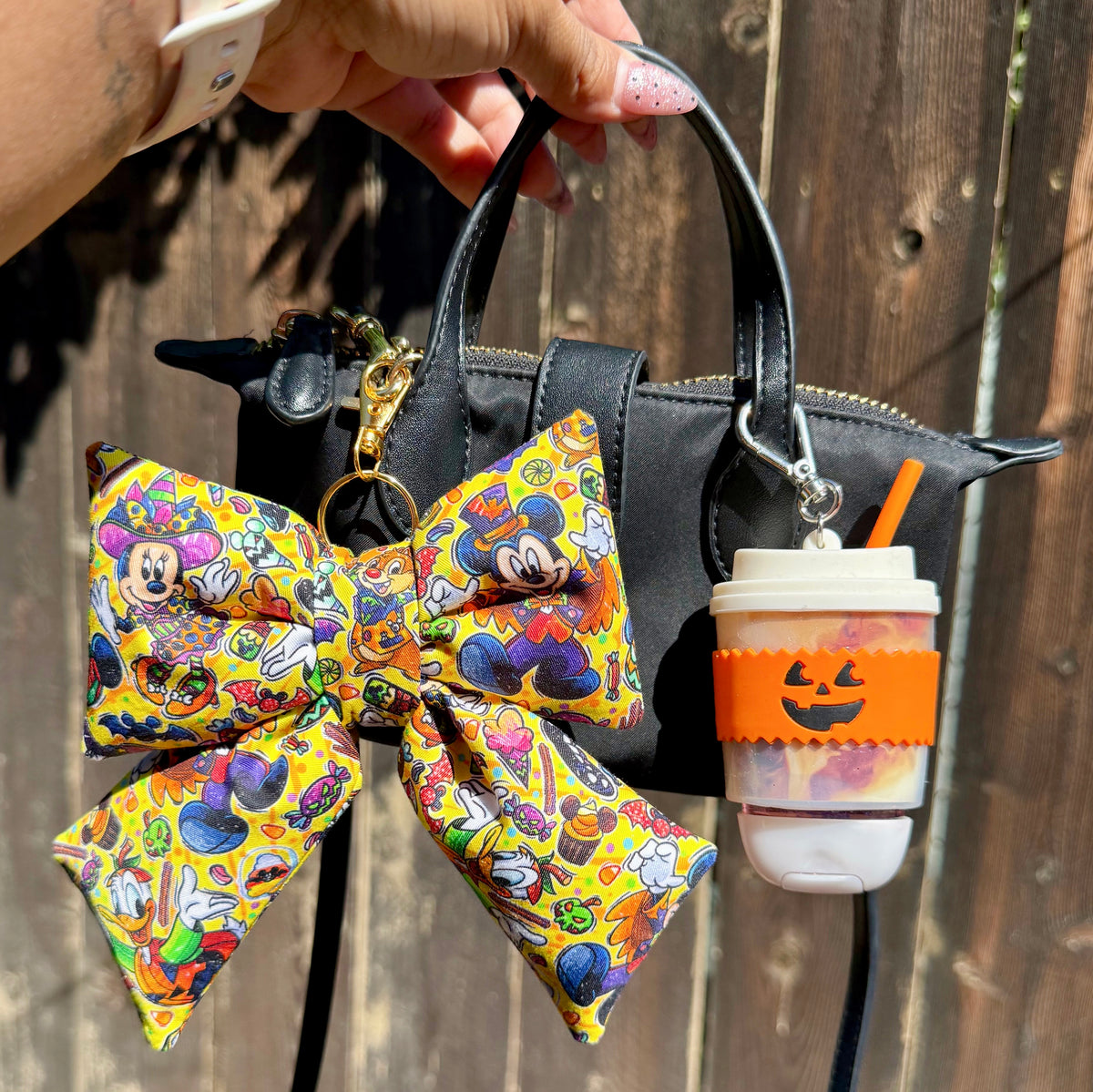 Magical Halloween Friends Bow Charm