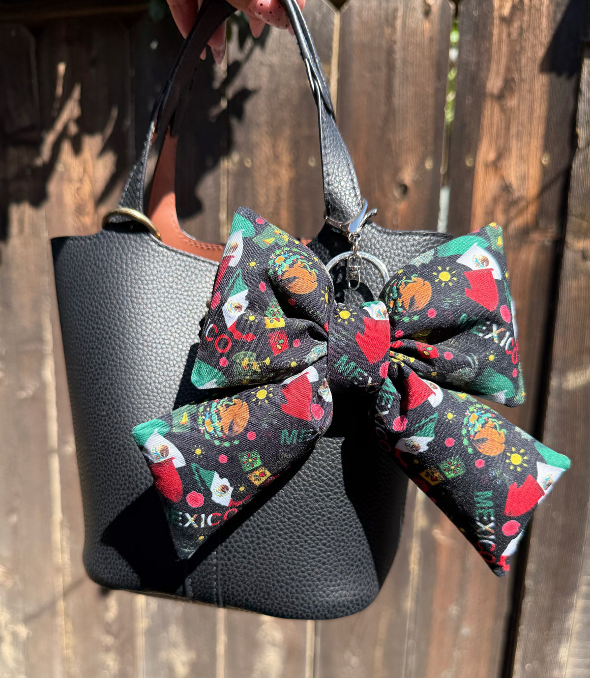 Mexico Bow Charm